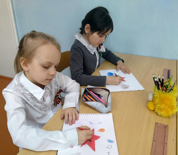 Рисуем победу вместе с детьми.